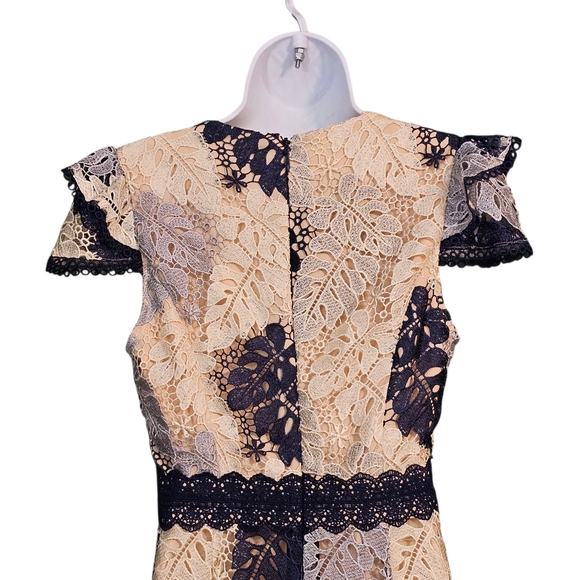 Adelyn Rae Palm Crochet Lace Blue V-Neck Flutter Sleeve Midi Size Dress Size S - Picture 10 of 15